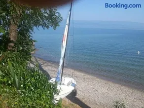 Au bord du Lac Léman - Image 1