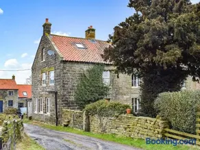 Gable End Cottage - Image 1