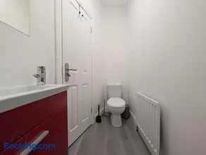 Private Room in Eglantine Avenue in Central Belfast - Image 3