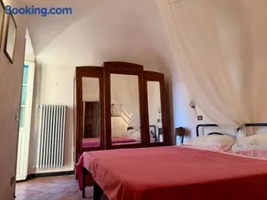 HOST4U IMPERIA - ex Archbishop's House with Beautiful Terrace - Image 3