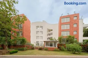 Staymaster Ocean Reef - Boutique 2BHK Apartment with Indoor Pool in Verem Nerul - Image 3