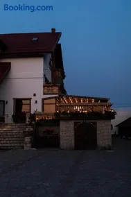 Cabana Turistica ,,Baile Oglinzi'' - Image 4