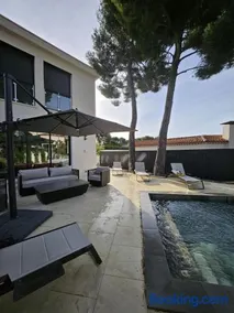 Marseille Carry-le-Rouet Cap Rousset Cove - Image 1