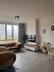 Cozy Feels, Central Vibes - Image 1