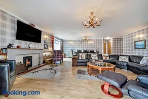 4 Bed in Lochgoilhead oc-j30107 - Image 3