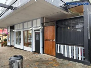 Tin Town suites - Image 1