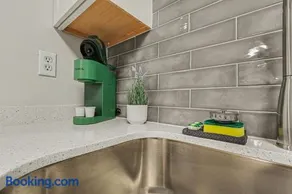 Green & Private 2BR - King Bed, Pool, Gym Near UAB & Hospitals - Image 2