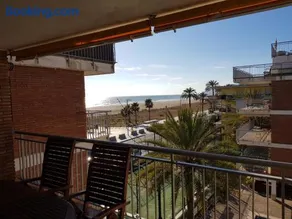 Mogaver Beach Castelldefels - Image 3