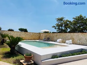 Villa Carmen con piscina - Image 3