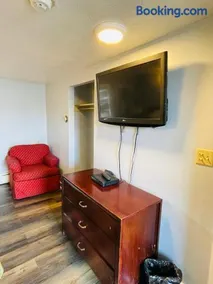 Avalon Motel - Image 3