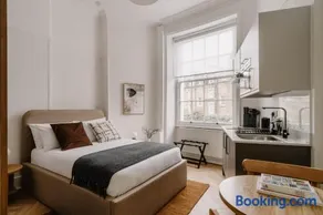GuestReady - The Crescent - Image 2