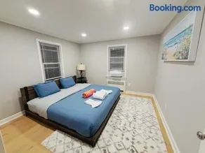 Renovated Beachside Retreat - Image 2