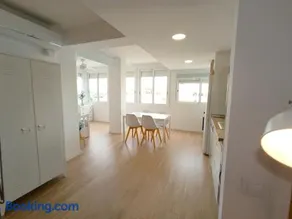Play-Puig Beach Flat - Image 4
