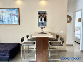 Urban Oasis Apartments l Prime Location Tel Aviv l By Bookiz - Image 5