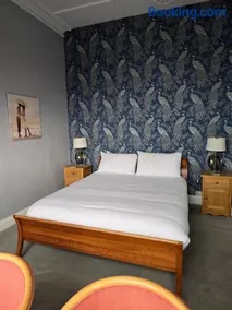 Bluebells guest house - Image 2