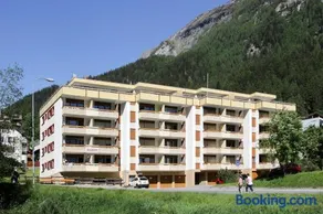 Baron / Baronesse Apartments - Image 1