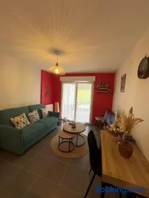 Proche centre-ville joli appartement 2p - Image 2
