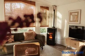 Boshuisje met kachel "Huisje van Loof" op de Veluwe - Image 1