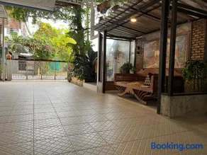 Baan Khunsri Guesthouse - Image 3