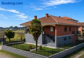 Apartamento vacacional apto para niños con jardín | Vistas a la naturaleza | Se admiten mascotas - Image 1