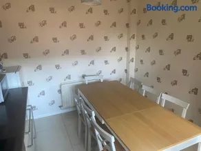 Claire’s AirBNB 2 - Image 4