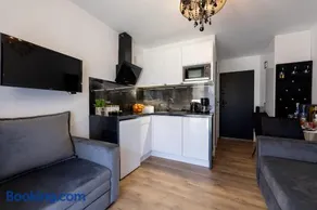 Sunrise Apartaments Luxury - Image 2