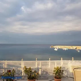 KORONI MARE -Sea view apartment/διαμέρισμα με θέα στην θάλασσα - Image 1