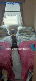 Helen's Lido Beach Retreat - Image 3