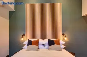 The Railway Hotel by Barefoot Retreats - Image 5