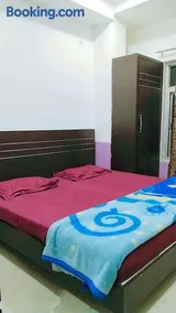 Hotel Love Bite - Image 3