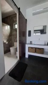 Coco del Rey - Image 3