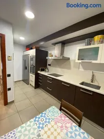 Casa bajo La Torre - Image 1