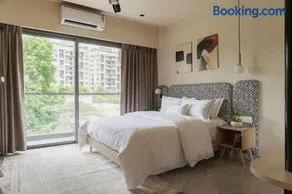 Abhibha Suites Waterfront - Image 3