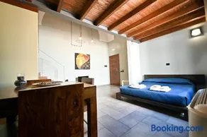 Zona Franca - Image 1