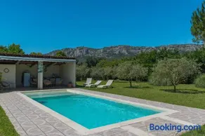 Gite Provençal face au Luberon - Image 1