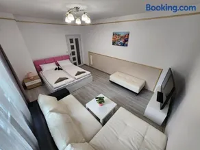 luxury two bedroom Crown Apartament - Image 2