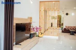 US Apartment - Image 4