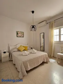 CASA BLANCA-Parking gratis - Image 3