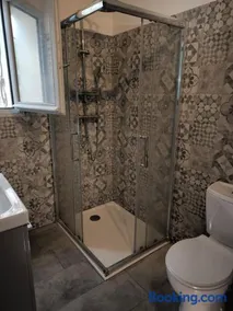 Sud Bastia 50 m2 privé avec jacuzzi et piscine - Image 3