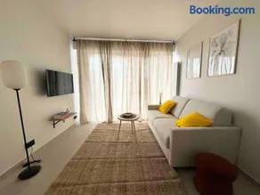 Superb loft terrace Suresnes Minimum 30 nights - Image 3
