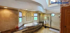 Victorian Suite by Amish Country Lodging - Image 1