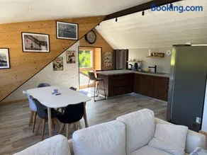Appartement lumineux - Parking privé - Arrivée autonome - Proche Suisse - Image 1