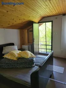 Remote Hilltop Farmhouse - 42 km from Ljubljana - Image 4