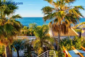 Kiki's Seaview Villa - Image 3