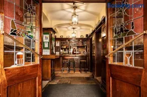Royal Oak Hotel, Garstang - Image 2
