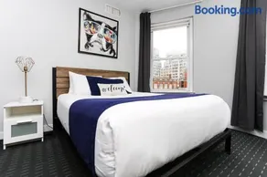 Charming Studio on Boston's Iconic Newbury St. #8 - Image 1