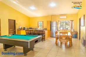 Casa Aqua Vista, a spacious 5-bedroom retreat - Image 3