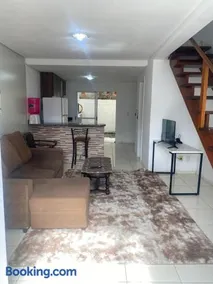 Sobrado com 2 suítes e piscina - Village Malli - Image 3