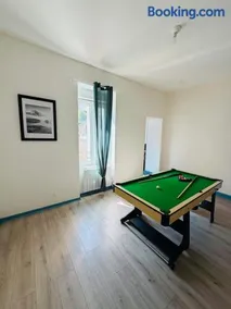 Appart cosy avec billard, a Bort - Image 1