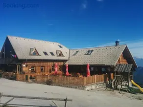 Gostišče in Penzion Stari Vrh - Image 1